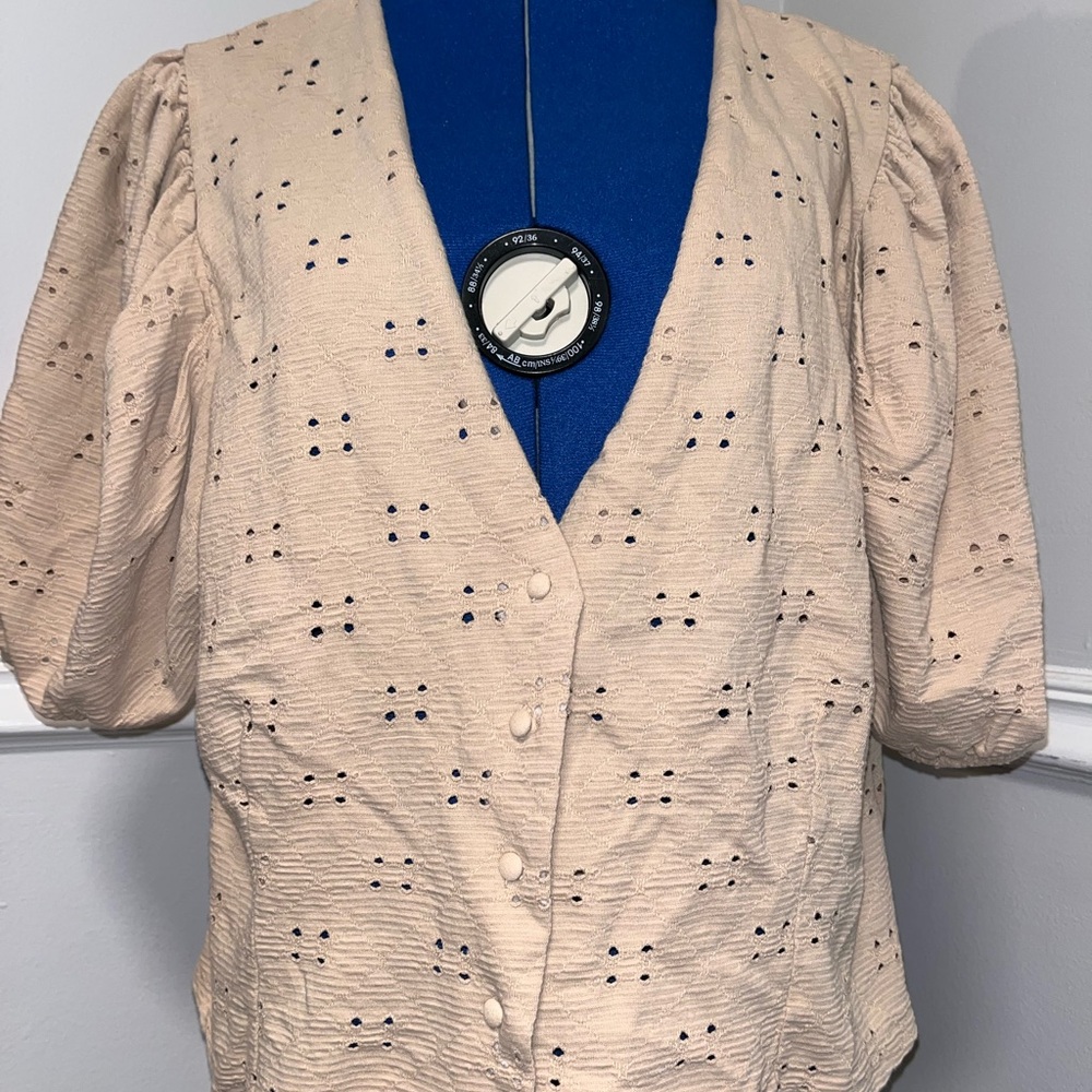 H&M Cream Textured Blouse with Button Detail